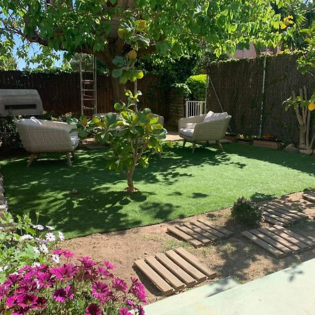 Lemon Tree Guest House Tiana Bagian luar foto